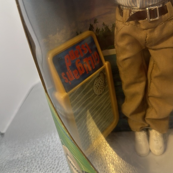 Gilligan’s Island, the professor, limited edition collectors series.​ - Picture 4 of 11